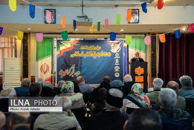  مراسم گرامیداشت دهه فجر انقلاب اسلامی با حضور دبیر کل خانه کارگر