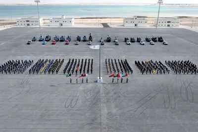 این روزها در خلیج فارس و تنگه هرمز چه می گذرد؟ | ابهام درباره رزمایش دریایی ایران همزمان با حضور نظامی آمریکا
