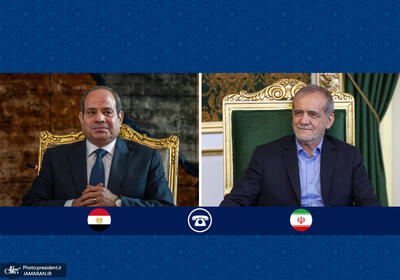  گفت‌وگوی تلفنی روسای جمهور ایران و مصر/ پزشکیان: برای ایران حل مسائل از مسیر دیپلماسی همواره بر جنگ اولویت داشته/ عمیقاً بر این باوریم که جنگ نه به نفع ایران، نه آمریکا و نه منطقه خواهد بود/عبدالفتاح السیسی: هیچ راه‌حل نظامی برای حل مسائل منطقه وجود ندارد