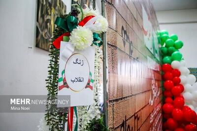 زنگ انقلاب در مدارس سراسر کشور نواخته شد