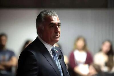 عضو گارد سلطنتی پهلوی: رضا پهلوی خائن است