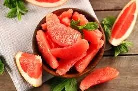  چرا بتاید گریپ فروت را با احتیاط بخورید؟