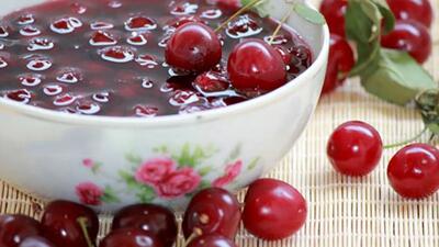  فیلم طرز تهیه مربای آلبالو با روشی آسان و سریع بدون شکرک