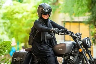 تشکر معاون پیشین پلیس راهور فراجا از مصوبه دولت برای صدور گواهینامه موتورسیکلت برای زنان