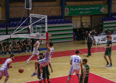 استقلال در کنار رقیبش تمرین کرد!