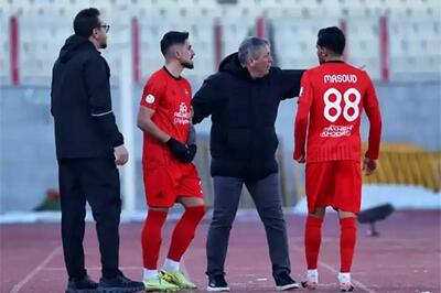 اسکوچیچ برای صدرنشینی ربات به زمین فرستاد!