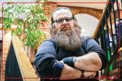  یزدانی‌خرم، نویسنده فیلم «نیم‌شب»: از ایران باید دفاع کرد، چه با نام چه با ننگ