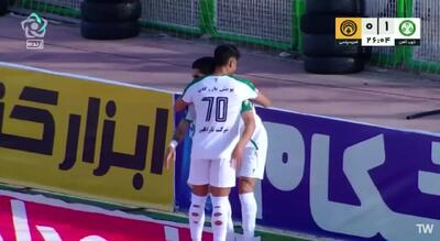 گل دوم ذوب آهن به فجرسپاسی توسط لطیفی + ویدئو