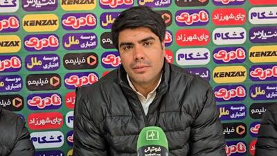 صحبت‌های وحید بیاتلو سرمربی آریو اسلامشهر بعد از بازی با هوادار