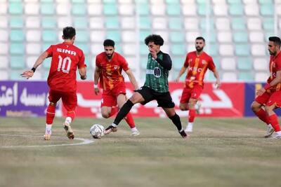 خیبر 2 - 2 فولاد: تقسیم امتیازات در خرم آباد