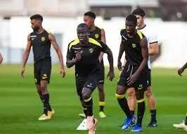 کانته به استانبول پرواز می‌کند؟