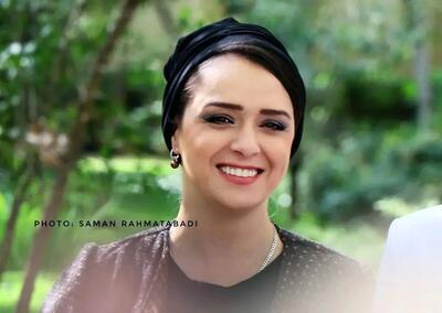 شباهت بی اندازه ترانه علیدوستی به مادرش / مادر ترانه علیدوستی یک خانم هنرمند است +عکس