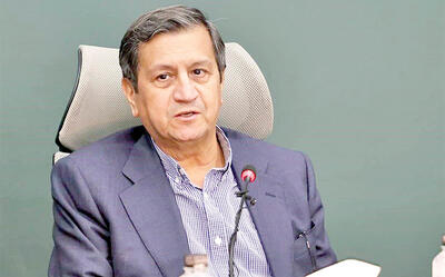 همتی دو معاون خود را تغییر داد