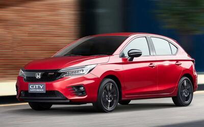 مجوز ۱۴ شرکت برای واردات خودرو از منطقه آزاد مازندران