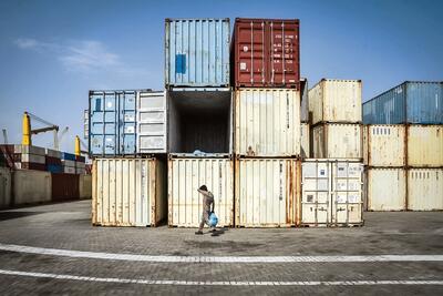 سقوط تقاضای کاذب ارز برای واردات