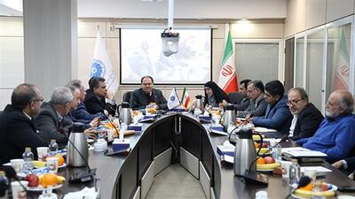 قفل سرمایه‌گذاری در بالادست انرژی | ترک‌فعل‌ها و موانع ساختاری، سرمایه‌گذاری را متوقف کرده است