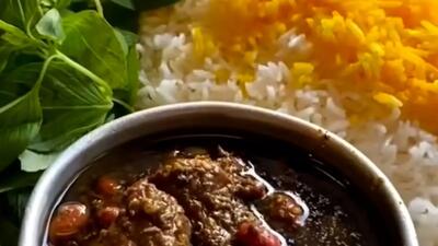  تهیه قرمه سبزی / فیلم