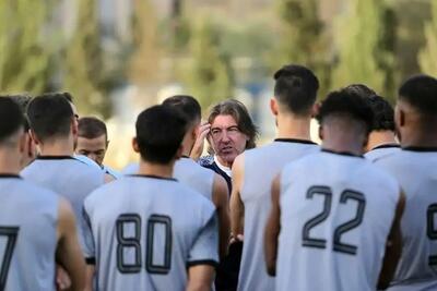 وضعیت قرمز بعد از باخت؛ هشدار جدی ساپینتو در جلسه با استقلالی‌ها