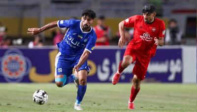 لیگ برتر فوتبال ایران/ نبرد نفس‌گیر مدعیان در صدر و جنگ بقا در قعر جدول