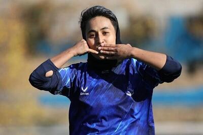 مهاجم گل گهر/ یک قدم تا تصاحب کفش طلایی لیگ برتر زنان