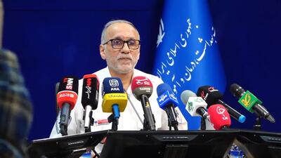 میعادفر: در کجای دنیا داخل آمبولانس کوکتل مولوتف می‌اندازند؟/ نوروز امسال با افزایش قابل توجه سفرها مواجه خواهیم بود