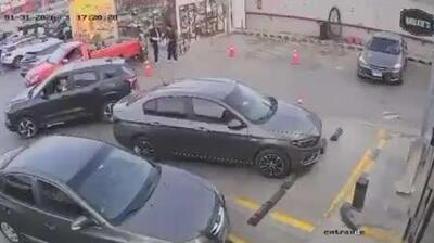  ریزش ناگهانی زمین در یک پمپ بنزین در مصر