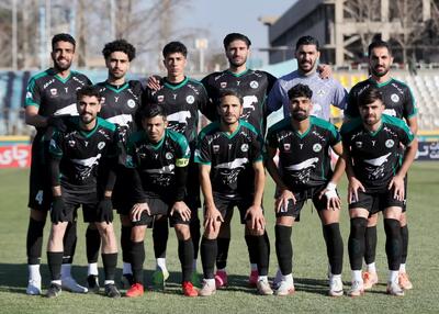 رونمایی از اولین ترکیب ذوب‌آهن با سرمربی جدید