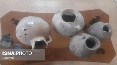  کشف ۴ کوزه سفالی در تپه انذر طارم
