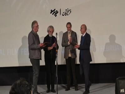  تجلیل از منوچهر محمدی همزمان با اکران فیلم «سرزمین فرشته‌ها» در جشنواره فجر