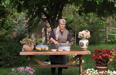  غذای روستایی در آذربایجان؛ تهیه شربت قاصدک در روستایی کوهستانی