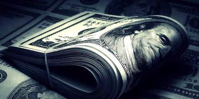 دلار بالا می‌رود یا عقب‌نشینی می‌کند؟ پاسخ در اخبار سیاسی