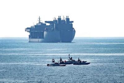  هشدار رادیویی قایق‌های مسلح در شمال عمان