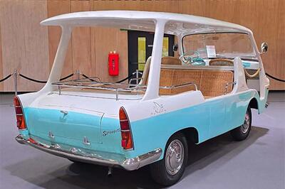  این خودروی ساحلی نایاب با طراحی متفاوت دهه ۶۰ جلب‌توجه کرد