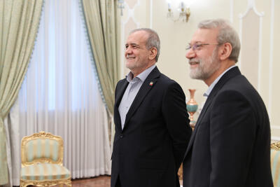 دو قدم مانده به مذاکرات | «لاریجانی اختیار تام دارد»