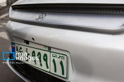 رونمایی از پلاک خودرو‌های برقی و هیبریدی/شماره‌گذاری خودرو‌های برقی و هیبریدی در مناطق آزاد تسهیل می‌شود