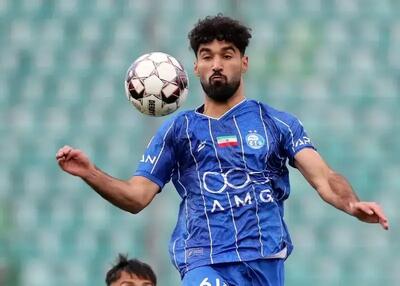 مهاجم سایه استقلال از خط دفاع!