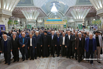 تجدید میثاق رییس و نمایندگان مجلس با آرمان‌های امام راحل (ره)