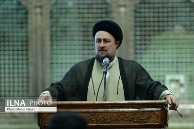 دفاع در برابر دشمن خارجی اصل است اما در کنار آن باید با مردم مهربان بود تا به ما توجه کنند