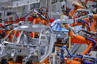 قیمت‌گذاری دستوری در خودروسازی موجب ضرر است - ایران ویو 24