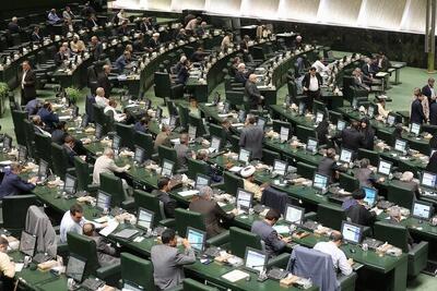  ببینید | حمله تند یک نماینده مجلس به همکارش: به کجا متصل است که به راحتی...