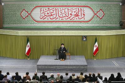 ببینید | رهبر انقلاب: مسئله تقابل آمریکا و ایران در دو کلمه خلاصه می‌شود؛ آمریکا می‌خواهد ایران را ببلعد، ملت رشید ایران و جمهوری اسلامی مانع است