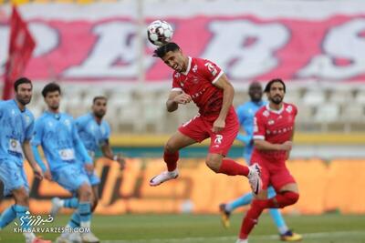 مربی چادرملو از ستاره پرسپولیس درخواست پیراهن کرد