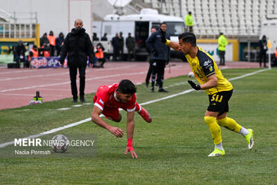 عصبانیت سرپرست پرسپولیس و نارضایتی اوسمار/ یزدی ها هم معترض بودند - پارس فوتبال