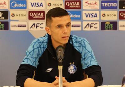 بهترین بازیکن استقلال شفاف‌سازی کرد؛ به‌خاطر عشق شما اینجام و هیچ‌جا نمی‌روم! / عکس - پارس فوتبال