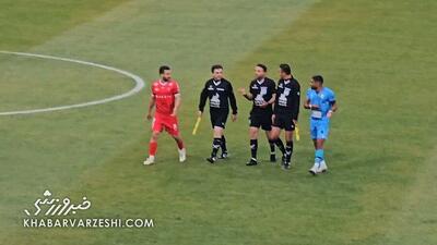 ویدیو| جر و بحث سروش رفیعی با کاپیتان چادرملو - پارس فوتبال