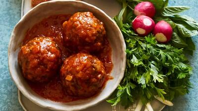  کوفته برنجی سنتی؛ انتخابی خوش‌طعم و سیرکننده برای یک وعده کامل