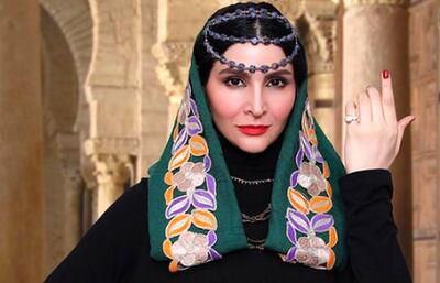  نورا هاشمی پاسخ الناز ملک و منوچهر هادی را داد