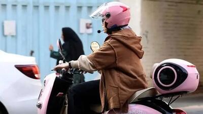دولت مصوبه صدور گواهینامه موتورسیکلت برای بانوان را ابلاغ کرد