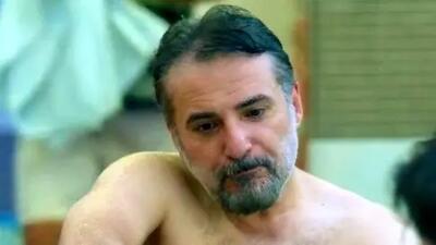  فیلم / نگاهی به دکوراسیون مجلل و شاهانه سیدجواد هاشمی/ چیدمانی با اصالت ایرانی از فرش های نفیس تا مبلمان خوشرنگ
