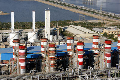 حکمیت قیمت‌گذاری سرویس‌های جانبی، گامی به‌سوی تنظیم‌گری هوشمند پتروشیمی